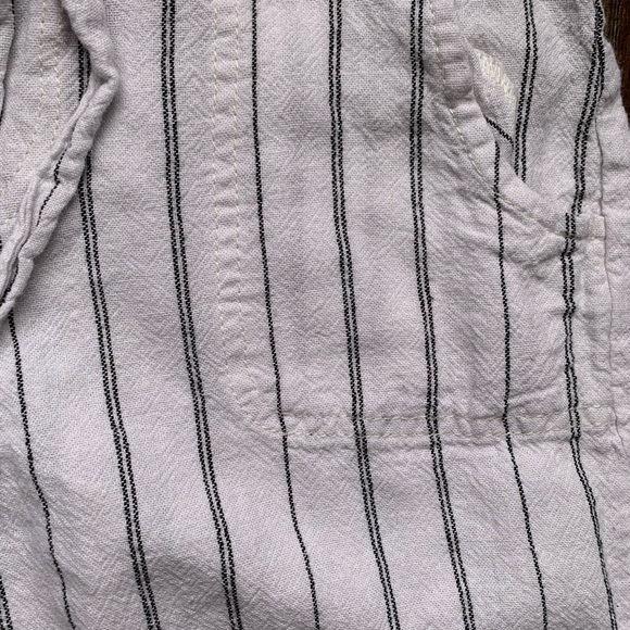 Cropped Linen Bluespice Black White Stripes 23.5” - Picture 3 of 5